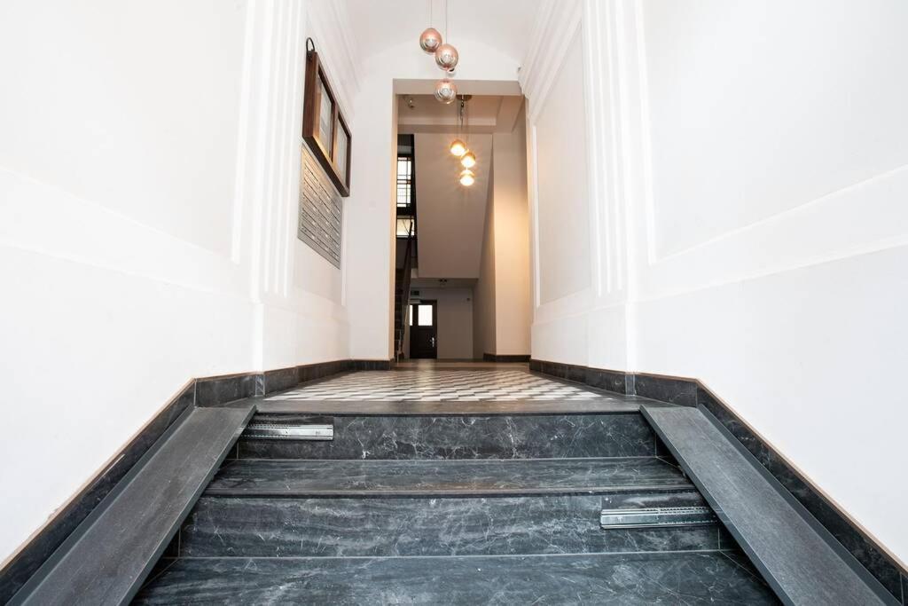 Elegant Apartment Luminis In Krakow'S Old City Exterior photo
